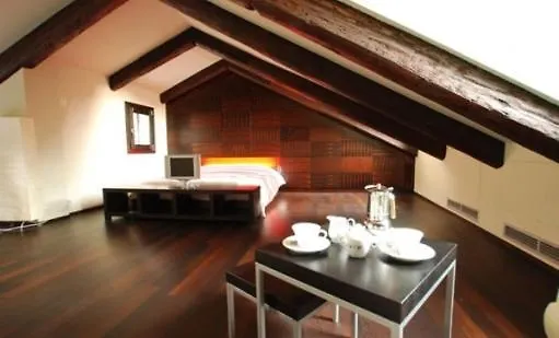 Lmv - Exclusive Venice Apartments