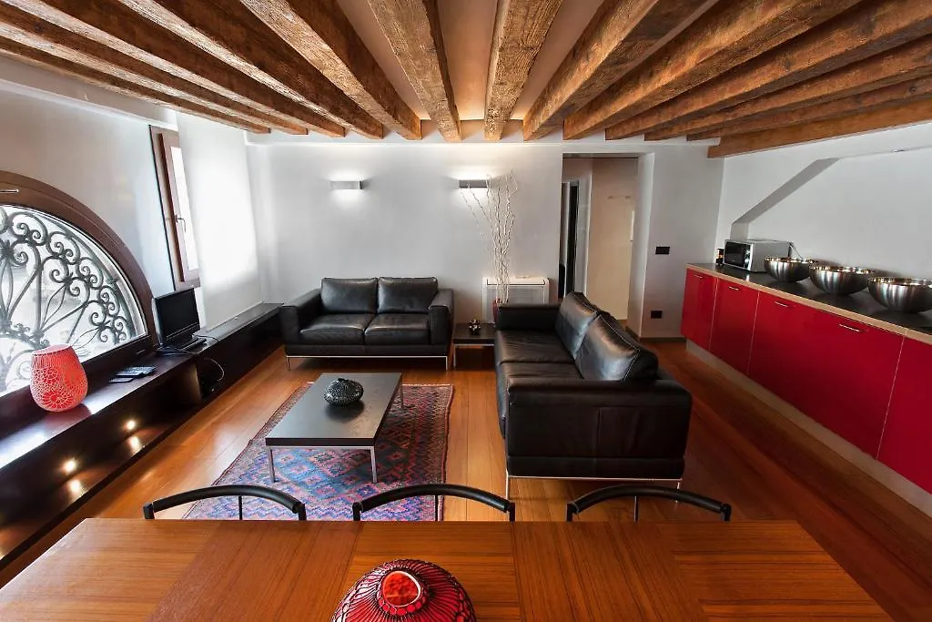 Lmv - Exclusive Venice Apartments