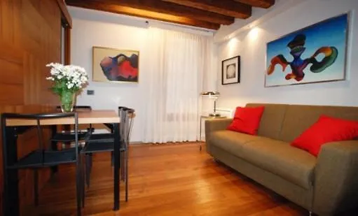 Lmv - Exclusive Venice Apartments