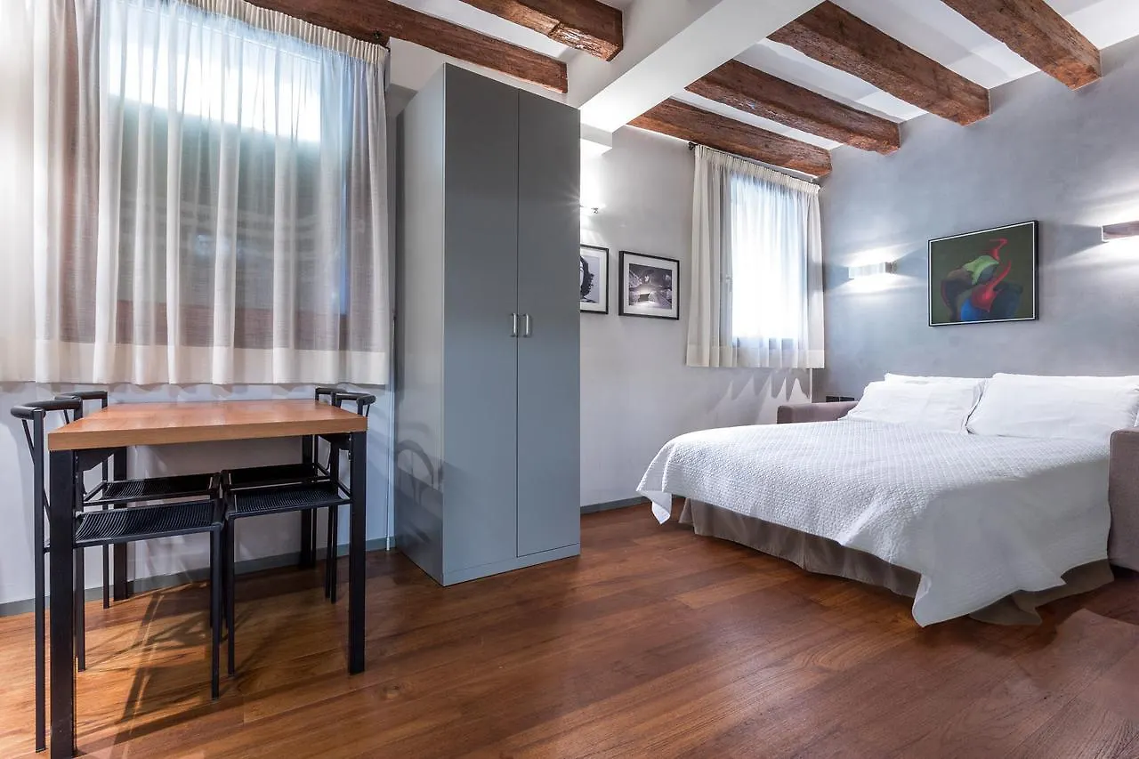 Lmv - Exclusive Venice Apartments