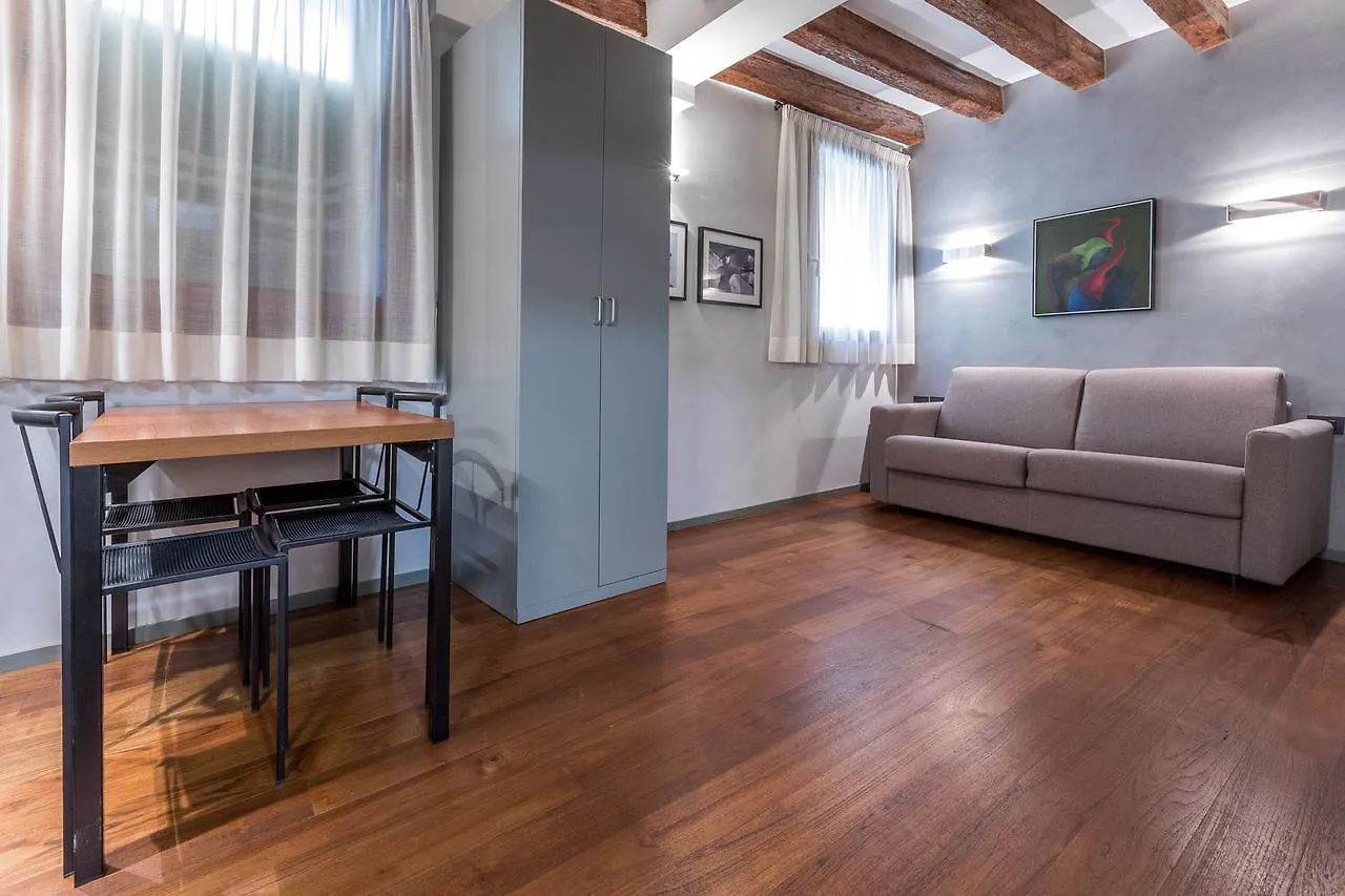 Lmv - Exclusive Venice Apartments